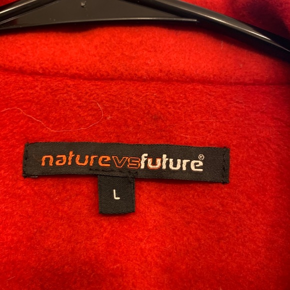 Nature vs future swerve coat size L - Picture 3 of 5